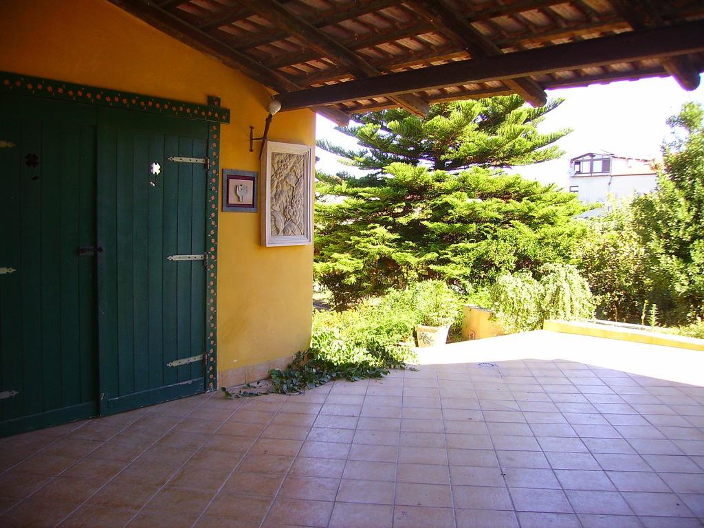 L'Antica Cantina Usini Buitenkant foto